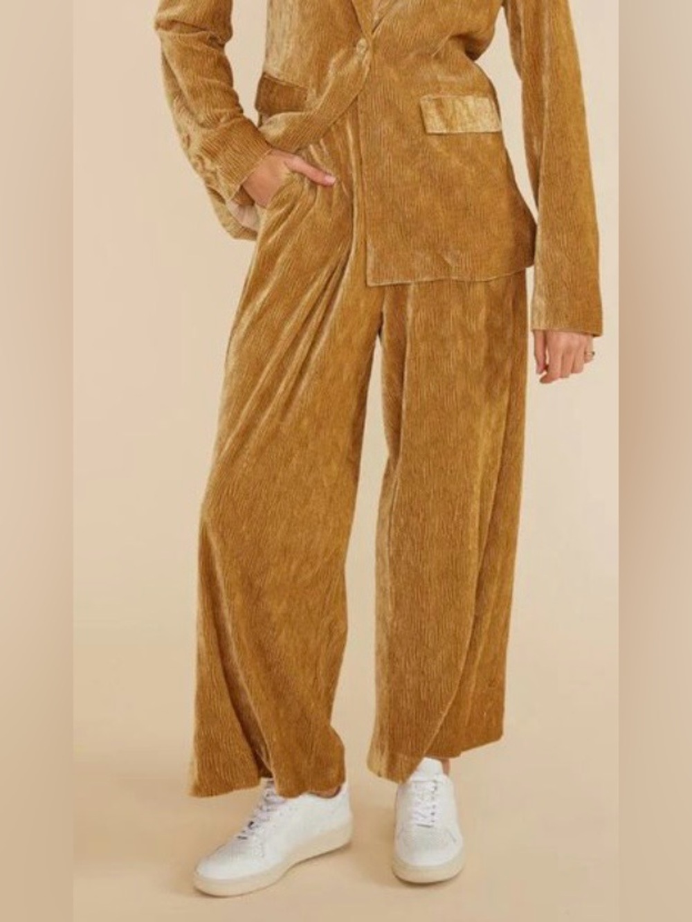 MINKPINK Gold Wide-Leg Pants